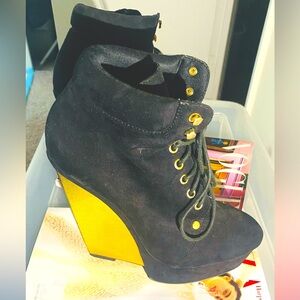 Liliana Boutique heels